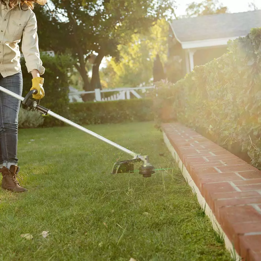 GreenWorks GST80321 80-Volt 16-Inch DigiPro Cordless String Trimmer Kit -2101102 12 GreenWorks GST80321 80-Volt 16-Inch DigiPro Cordless String Trimmer Kit -2101102