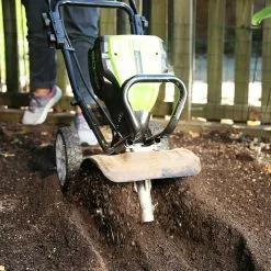 Lawn & Outdoor Power GreenWorks TL80L210 80-Volt 10-Inch Heavy Duty Cordless Tiller Kit- 2800302 10 Lawn & Outdoor Power GreenWorks TL80L210 80-Volt 10-Inch Heavy Duty Cordless Tiller Kit- 2800302