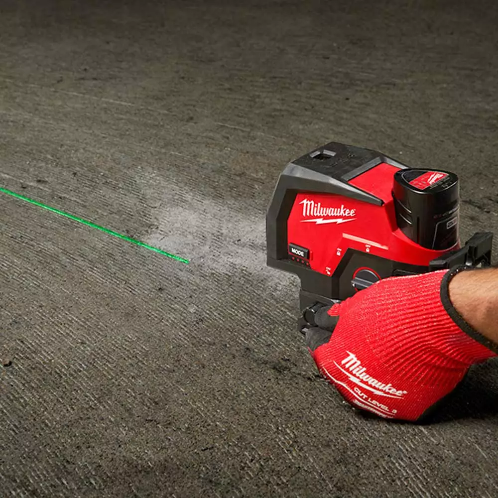 Milwaukee 3622-20 M12 12V Cordless Green Cross Line W/ Plumb Points Laser Level 8 Milwaukee 3622-20 M12 12V Cordless Green Cross Line W/ Plumb Points Laser Level