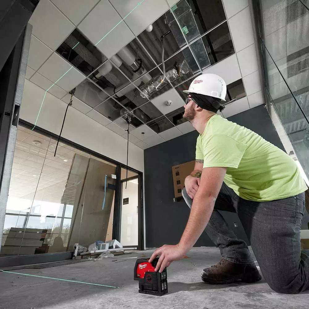 Milwaukee 3622-21 M12 12V Li-Ion Green Cross Line W/Plumb Points Laser Level Kit Tools & Equipment 13 Milwaukee 3622-21 M12 12V Li-Ion Green Cross Line W/Plumb Points Laser Level Kit Tools & Equipment