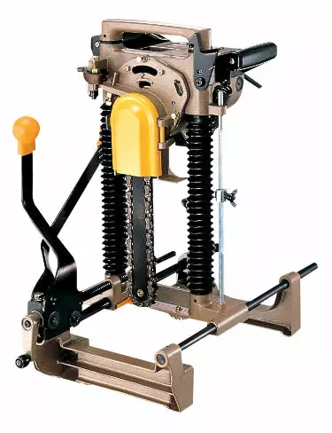 Tools & Equipment Makita 7104L Powerful 12 Amp Motor Extremely Portable Chain Mortiser 5 Tools & Equipment Makita 7104L Powerful 12 Amp Motor Extremely Portable Chain Mortiser