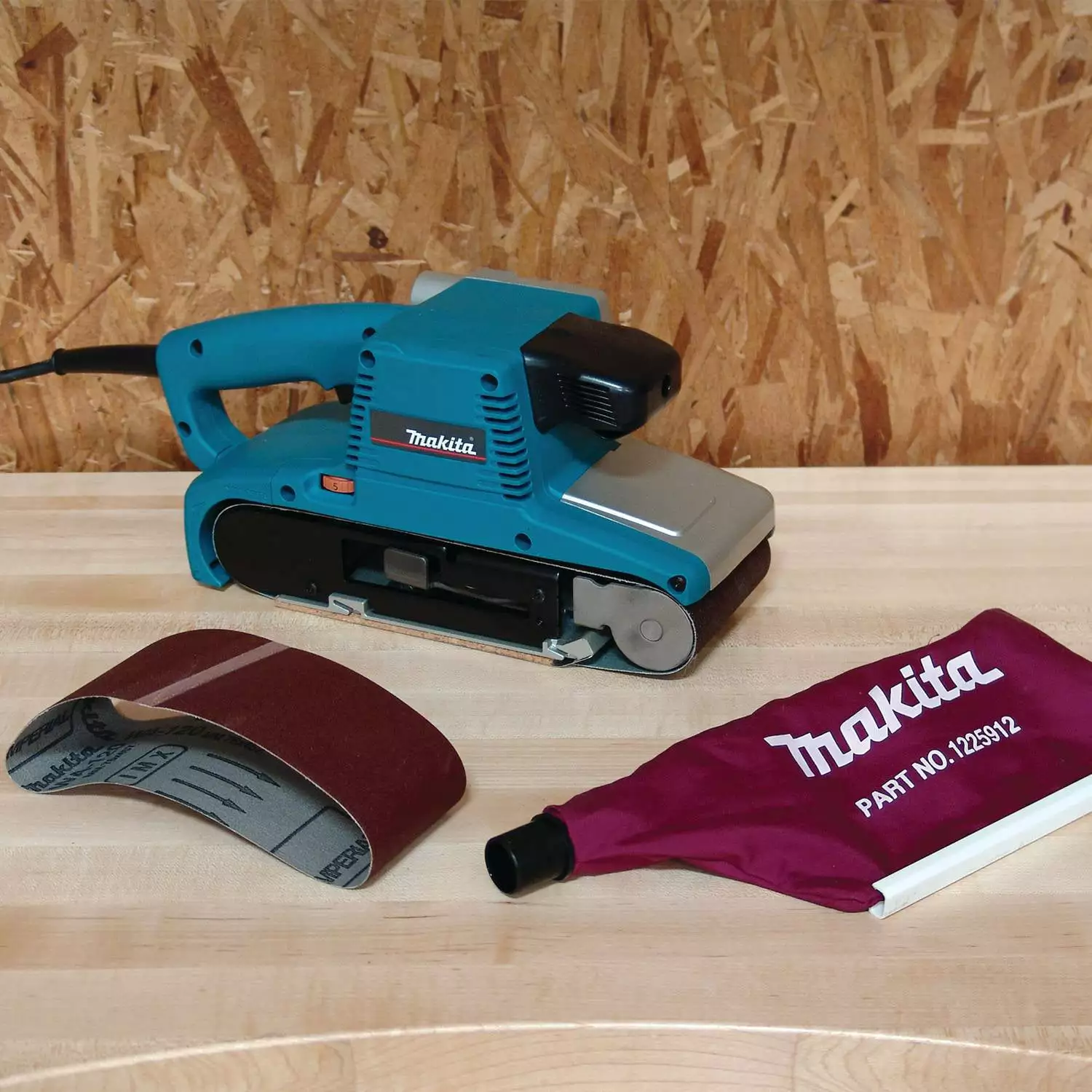 Makita 9404 4'' X 24'' Corded Belt Sander Variable Speed Tools & Equipment 6 Makita 9404 4'' X 24'' Corded Belt Sander Variable Speed Tools & Equipment