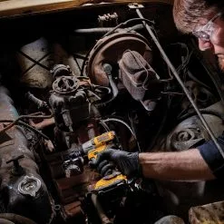 Tools & Equipment DeWALT DCF902F2 12V MAX XTREME Brushless 3/8 Inch Cordless Impact Wrench Kit