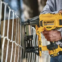 Tools & Equipment DeWALT DCFS950P2 20V MAX XR 9 GA Brushless Cordless Fencing Stapler Kit