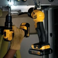 DeWALT DCL040 20V MAX Cordless Lithium-Ion LED Work Light - Bare Tool Tools & Equipment