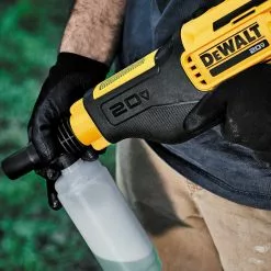 Lawn & Outdoor Power DeWALT DCPW550P1 20V MAX 550 PSI Cordless Versatile Portable Power Cleaner Kit