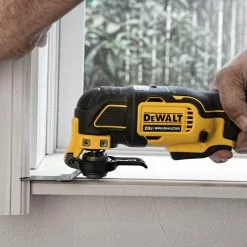DeWALT DCS354B 20V Brushless Atomic Oscillating Multi-Tool - Bare Tool