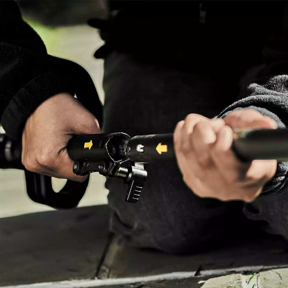 DeWALT DCST972X1 60V MAX 17" Brushless Attachment Capable String Trimmer Kit Lawn & Outdoor Power 13 DeWALT DCST972X1 60V MAX 17" Brushless Attachment Capable String Trimmer Kit Lawn & Outdoor Power