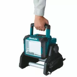 Tools & Equipment Makita DML811 18V 750-3000 Lumen LXT Cordless/Corded Work Light - Bare Tool
