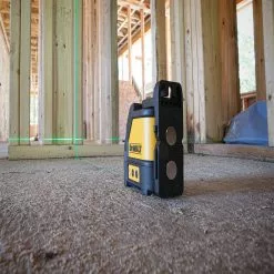DeWALT DW088CG Green Self Leveling Cross Line Laser
