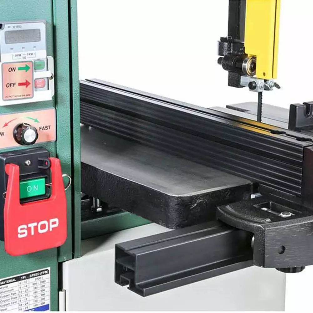 Tools & Equipment Grizzly G0621X 220V 13-1/2 Inch 1-1/4 Inch HP Vertical Wood Metal Bandsaw 8 Tools & Equipment Grizzly G0621X 220V 13-1/2 Inch 1-1/4 Inch HP Vertical Wood Metal Bandsaw