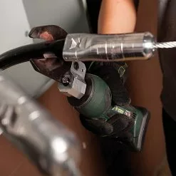 Greenlee ES32ML110 110V Cordless Lithium-Ion Micro Cable Cutting Tool