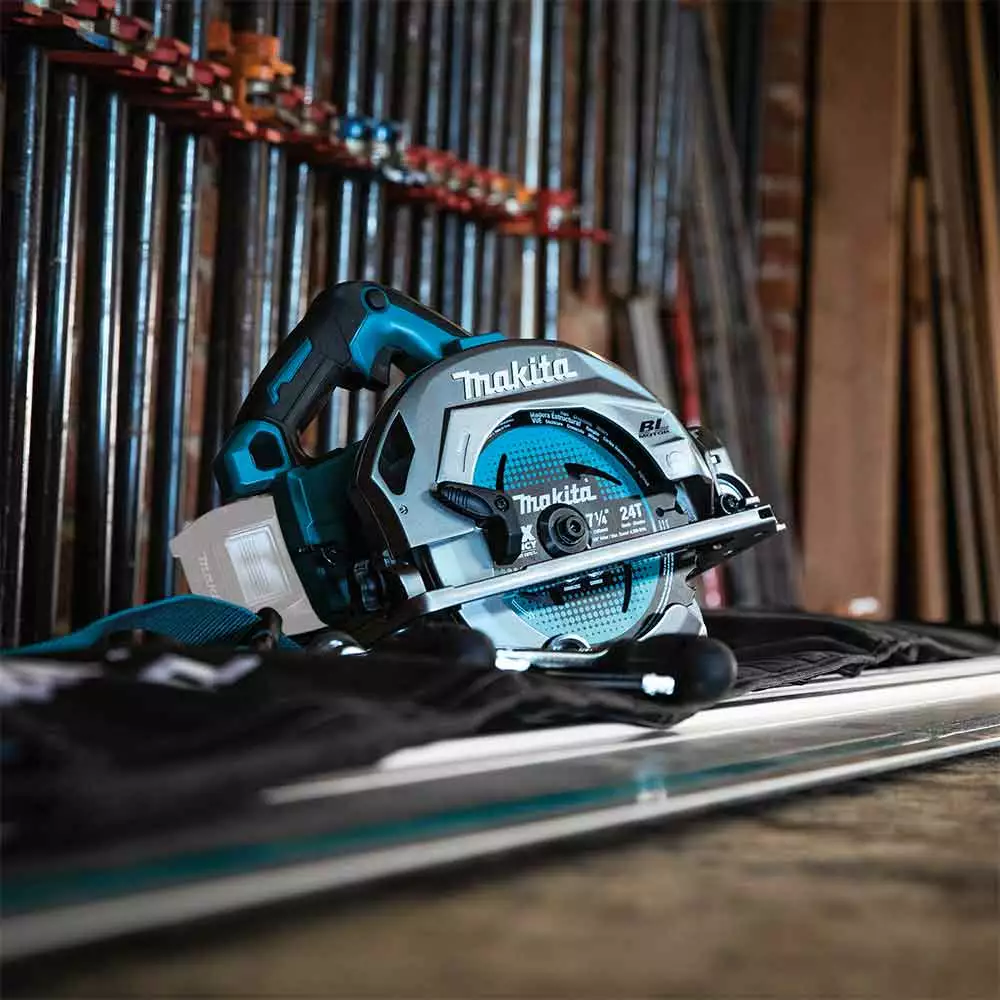 Makita GSH02Z 40V MAX XGT 7-1/4" Brushless Cordless Circular Saw - Bare Tool 6 Makita GSH02Z 40V MAX XGT 7-1/4" Brushless Cordless Circular Saw - Bare Tool