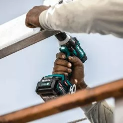 Tools & Equipment Makita GWT05D 40V MAX XGT 1/2" Sq. Brushless Cordless Drive Impact Wrench Kit 20 Tools & Equipment Makita GWT05D 40V MAX XGT 1/2