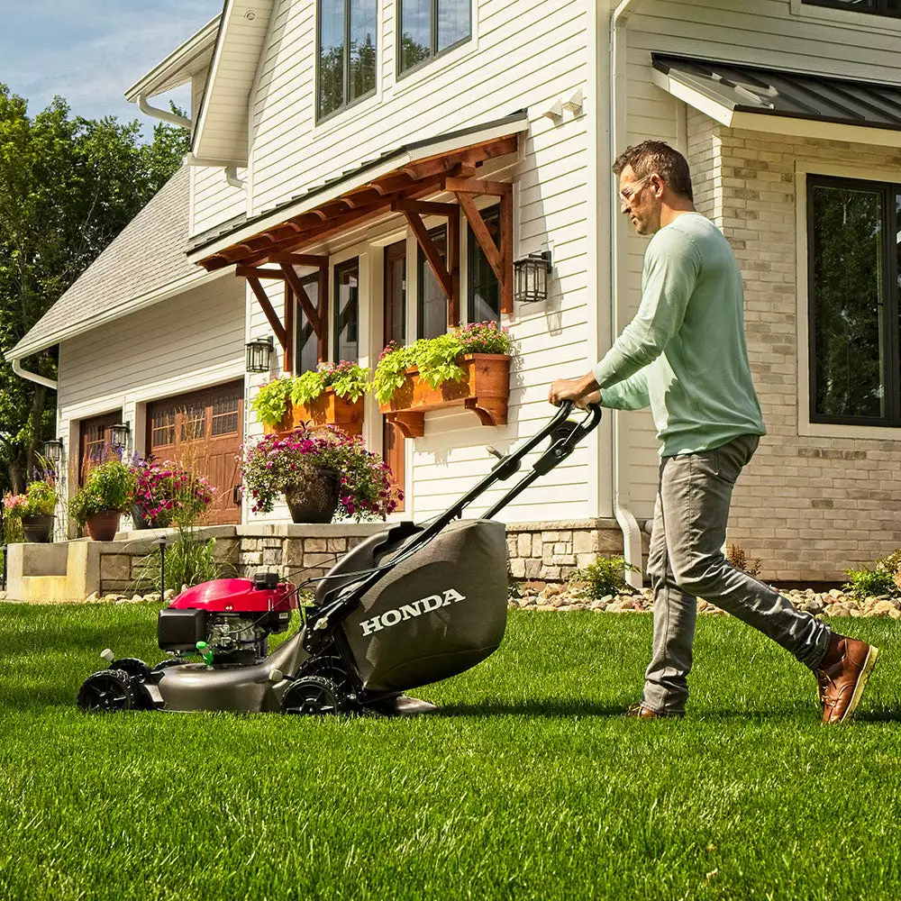 Honda HRN216VYA 21" 3-in-1 Self Propelled Twin Blade Gas Lawn Mower - Reconditioned Lawn & Outdoor Power 7 Honda HRN216VYA 21" 3-in-1 Self Propelled Twin Blade Gas Lawn Mower - Reconditioned Lawn & Outdoor Power