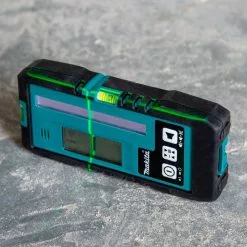 Tools & Equipment Makita LE00855702 262 Foot Rubberized Housing Green/Red Line Laser Detector 37 Tools & Equipment Makita LE00855702 262 Foot Rubberized Housing Green/Red Line Laser Detector