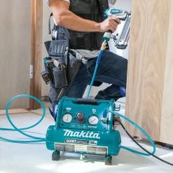 Makita MAC100QK1 1/2 HP 1 Gallon Compact Electric Compressor Nailer Combo Kit