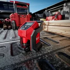 Milwaukee 2475-21CP M12 12V Lithium-Ion Cordless Compact Digital Inflator Kit 15 Milwaukee 2475-21CP M12 12V Lithium-Ion Cordless Compact Digital Inflator Kit