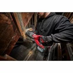 Milwaukee 2722-21HD M18 FUEL 18V 1-1/4-Inch SAWZALL Reciprocating Saw Kit