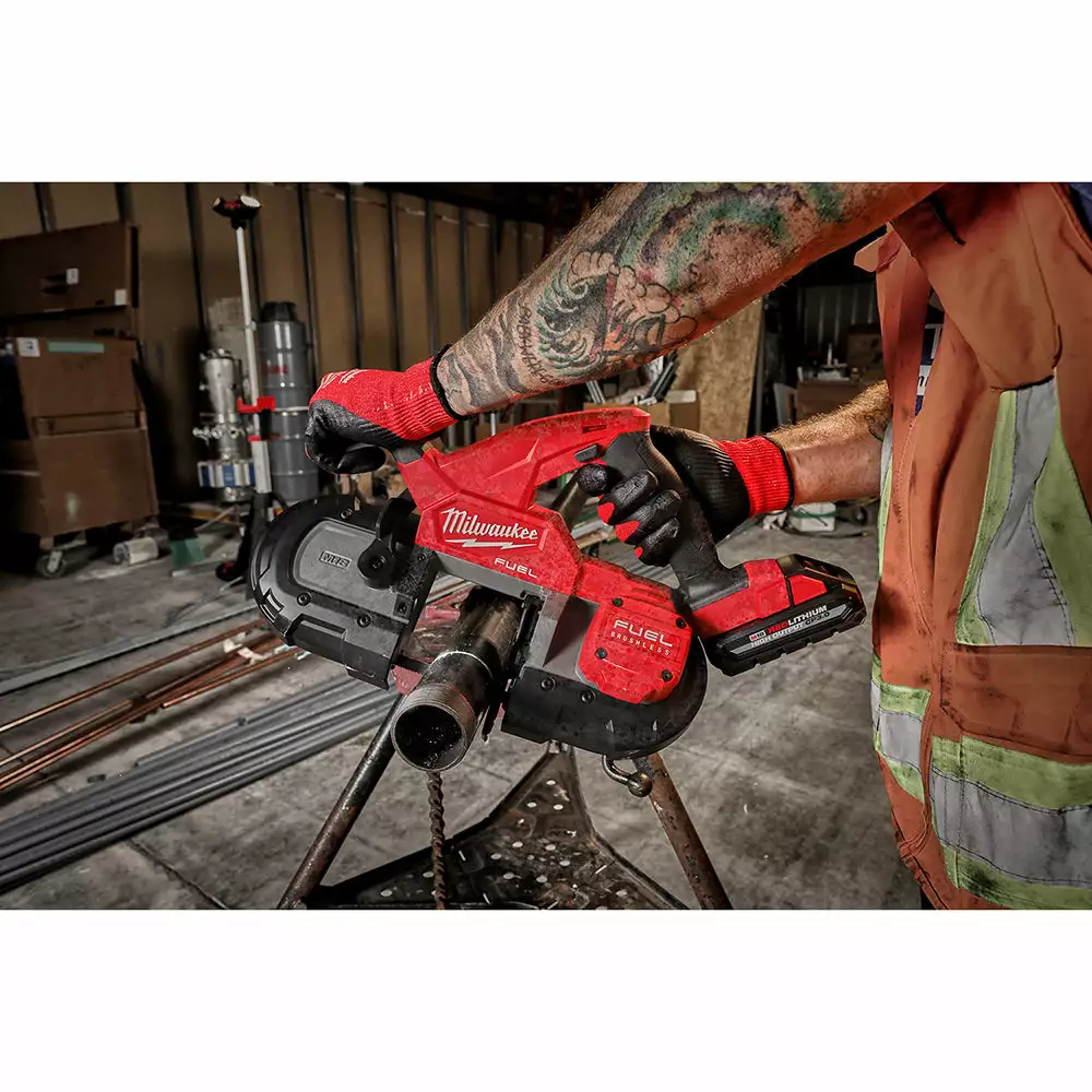 Milwaukee 2829-20 M18 FUEL 18V Lightweight Balanced Compact Band Saw - Bare Tool 13 Milwaukee 2829-20 M18 FUEL 18V Lightweight Balanced Compact Band Saw - Bare Tool