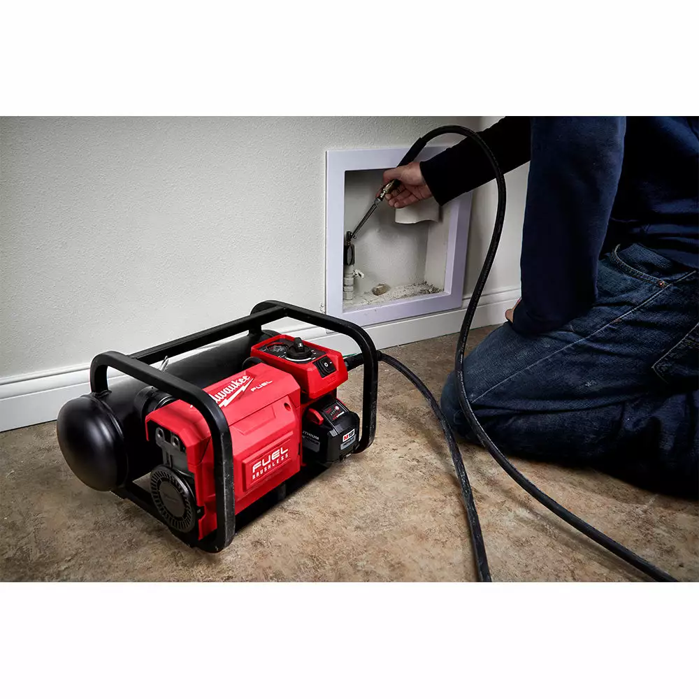 Milwaukee 2840-20 M18 FUEL 18V 2 Gallon Quiet Air Compressor - Bare Tool 11 Milwaukee 2840-20 M18 FUEL 18V 2 Gallon Quiet Air Compressor - Bare Tool