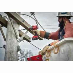 Milwaukee 2865-20 M18 FUEL 18 Volt 7/16 Inch Hex Utility Impact Wrench-Bare Tool