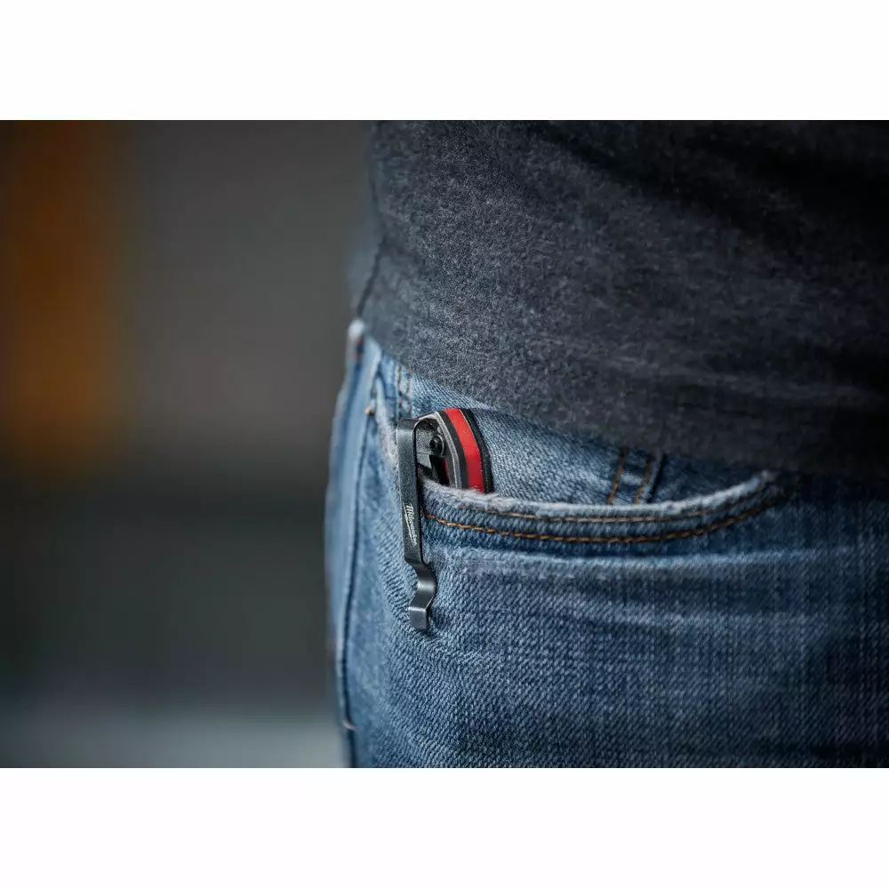 Tools & Equipment Milwaukee 48-22-1999 3.5” HARDLINE Smooth Blade Pocket Knife 7 Tools & Equipment Milwaukee 48-22-1999 3.5” HARDLINE Smooth Blade Pocket Knife