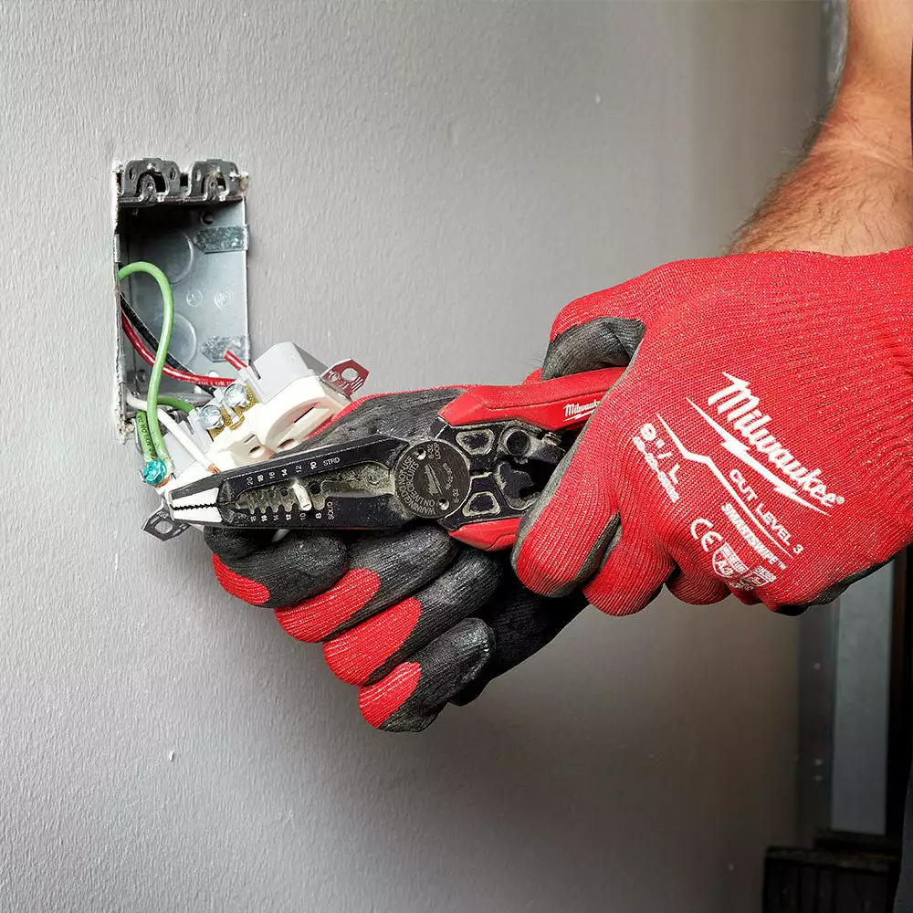 Tools & Equipment Milwaukee 48-22-3078 7 In 1 High-Leverage Electrician Combination Pliers 8 Tools & Equipment Milwaukee 48-22-3078 7 In 1 High-Leverage Electrician Combination Pliers