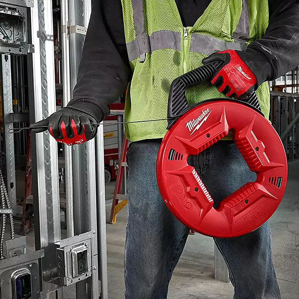 Milwaukee 48-22-4185 100 Feet 1/4 Inch Steel Fish Tape 7 Milwaukee 48-22-4185 100 Feet 1/4 Inch Steel Fish Tape