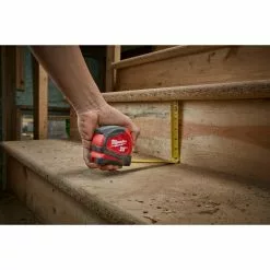 Milwaukee 48-22-6630 30' Compact Heavy Duty Tape Measure