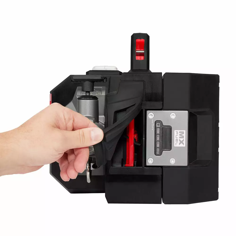 Milwaukee MXF370-2XC MX FUEL Cordless Heavy Duty Concrete Vibrator Tools & Equipment 10 Milwaukee MXF370-2XC MX FUEL Cordless Heavy Duty Concrete Vibrator Tools & Equipment