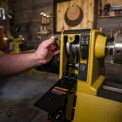 Powermatic 1792014 2014 115V/230V 1 HP Durable Cast Iron Bench Top Lathe Tools & Equipment 12 Powermatic 1792014 2014 115V/230V 1 HP Durable Cast Iron Bench Top Lathe Tools & Equipment