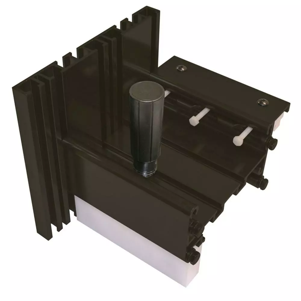 Saw Stop Power Tools SawStop RT-STP Comfort Grip Router Table Fence Stock Guide 3 Saw Stop Power Tools SawStop RT-STP Comfort Grip Router Table Fence Stock Guide