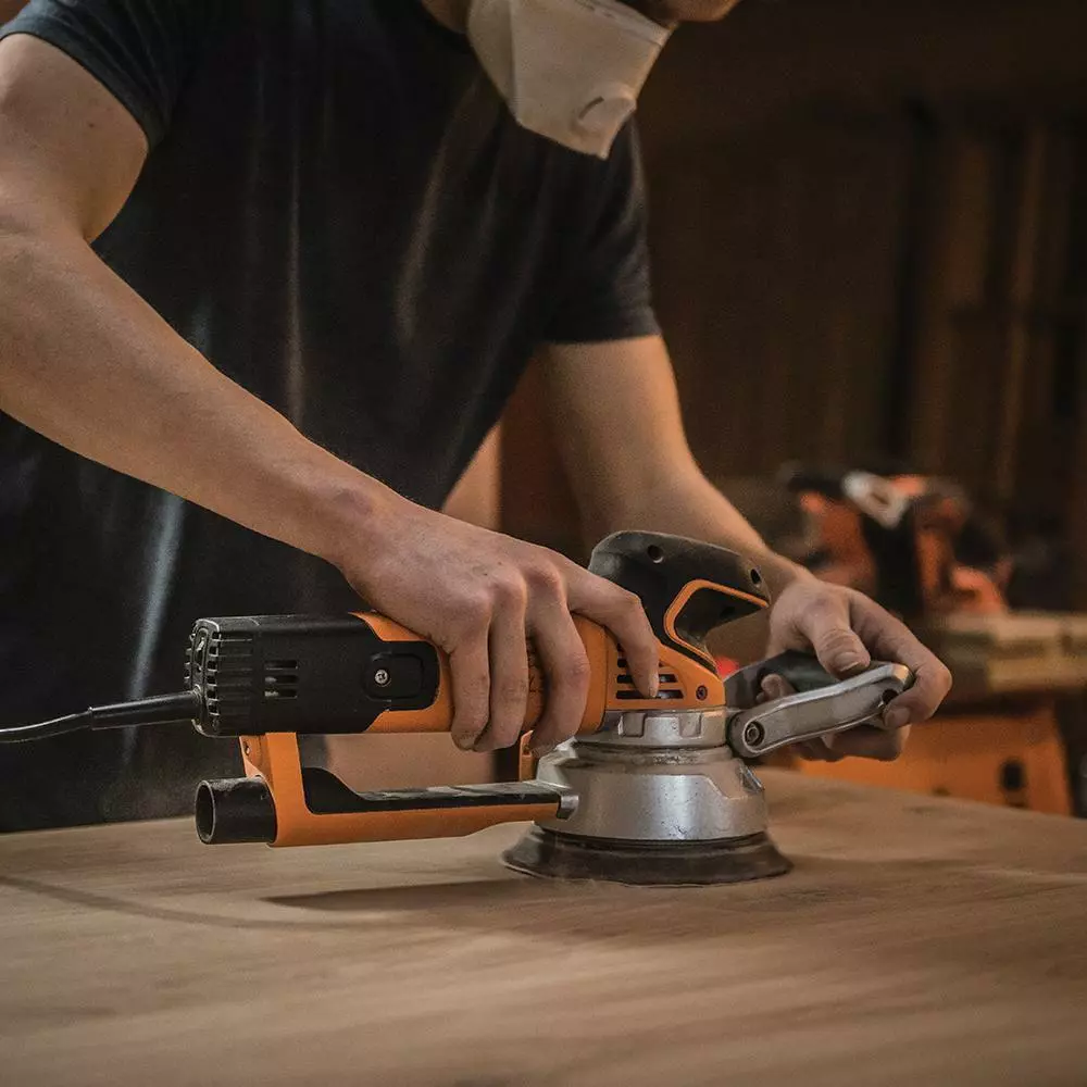 Triton TGEOS 500W 6 In Geared Orbital Sander 7 Triton TGEOS 500W 6 In Geared Orbital Sander