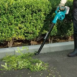 Makita XBU06Z 18V LXT Li-Ion Cordless Floor Blower W/ Long Nozzle - Bare Tool Lawn & Outdoor Power