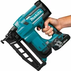 Makita XNB02RJ 18 Volt 2-1/2 Inch 2.0Ah 16 Gauge Straight Finish Nailer Kit