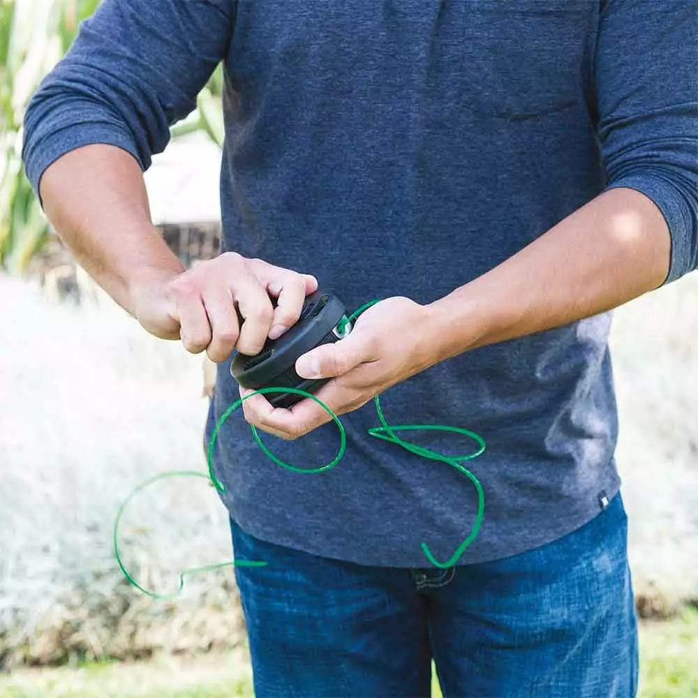 Makita XUX02SM1X3 18V LXT 13" Li-Ion String Trimmer/Blower Attachment Combo Kit 14 Makita XUX02SM1X3 18V LXT 13" Li-Ion String Trimmer/Blower Attachment Combo Kit