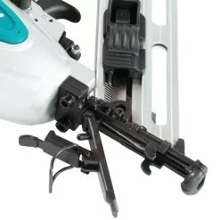 Makita AF635 15ga 2-1/2-Inch Powerful Pneumatic Lock-Out Angled Finish Nailer