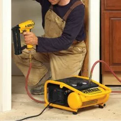 DeWALT D55140 1 Gallon 135 PSI Heavy-Duty Air Tool Trim Compressor - Electric Tools & Equipment