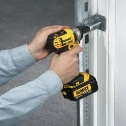 DeWALT DCF883B 20V MAX Lithium-Ion 3/8-in Impact Wrench - Bare Tool