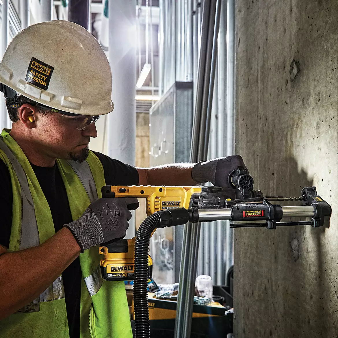 DeWALT DCH133B 20V 1-Inch D-Handle XR Brushless Rotary Hammer - Bare Tool Tools & Equipment 8 DeWALT DCH133B 20V 1-Inch D-Handle XR Brushless Rotary Hammer - Bare Tool Tools & Equipment