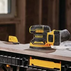 DeWALT DCW210P1 20V 5-Inch 5.0Ah Brushless Random Orbital Sander Kit Tools & Equipment