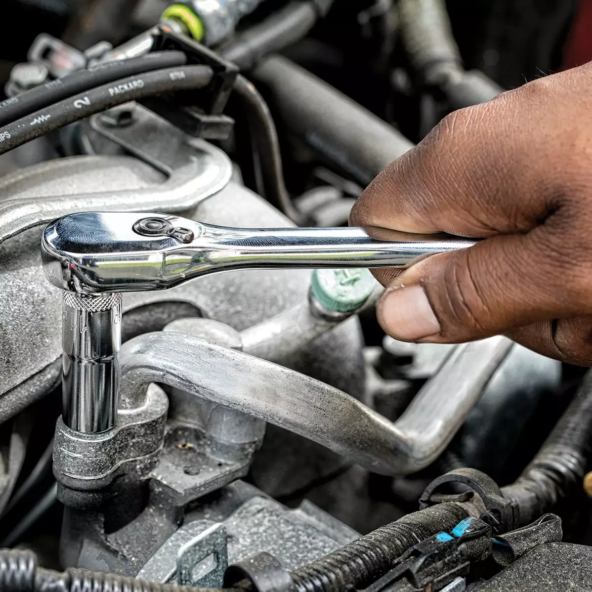 DeWALT DWMT81533 Durable Chrome SAE Quick Release Mechanics Tool Set - 172pc 7 DeWALT DWMT81533 Durable Chrome SAE Quick Release Mechanics Tool Set - 172pc