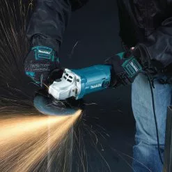 Tools & Equipment Makita GA6010Z 6-Inch 10.5 Amp Rotatable Gear Housing Corded Angle Grinder