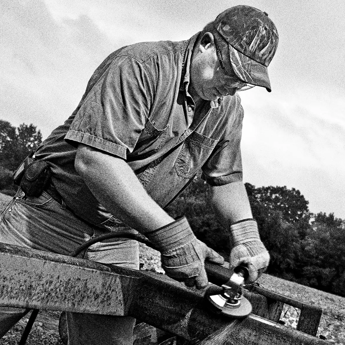 Ingersoll-Rand Ingersoll Rand 422G 5-Inch 12000-Rpm 1-Hp Edge Series Air Angle Grinder, Black Air Tools 5 Ingersoll-Rand Ingersoll Rand 422G 5-Inch 12000-Rpm 1-Hp Edge Series Air Angle Grinder, Black Air Tools