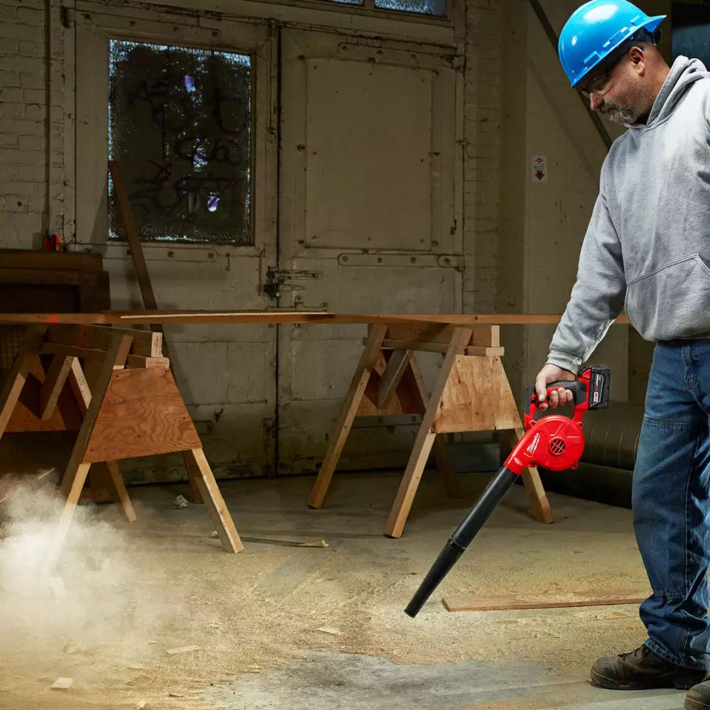 Lawn & Outdoor Power Milwaukee 0884-20 M18 18V Compact Blower W/ Extension Nozzle - Bare Tool 8 Lawn & Outdoor Power Milwaukee 0884-20 M18 18V Compact Blower W/ Extension Nozzle - Bare Tool