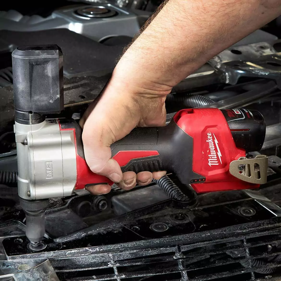 Milwaukee 2550-20 M12 FUEL 12V Heavy Duty Cordless Rivet Tool - Bare Tool Tools & Equipment 8 Milwaukee 2550-20 M12 FUEL 12V Heavy Duty Cordless Rivet Tool - Bare Tool Tools & Equipment