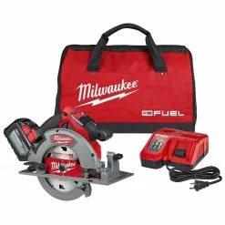 Milwaukee 2732-21HD M18 FUEL 18V 7-1/4-Inch Lithium-Ion Circular Saw Kit