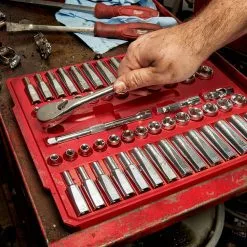 Tools & Equipment Milwaukee 48-22-9008 3/8-Inch Drive SAE And Metric Ratchet And Socket Set - 56pc