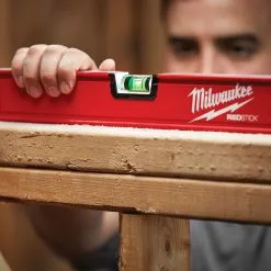 Milwaukee MLCM24 24-Inch Durable Aluminum REDSTICK Compact Box Beam Level